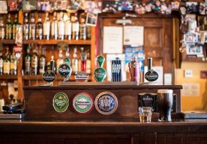 pub pests bar